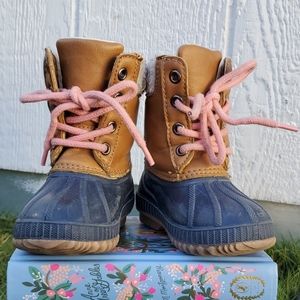 Gap "duck boots"